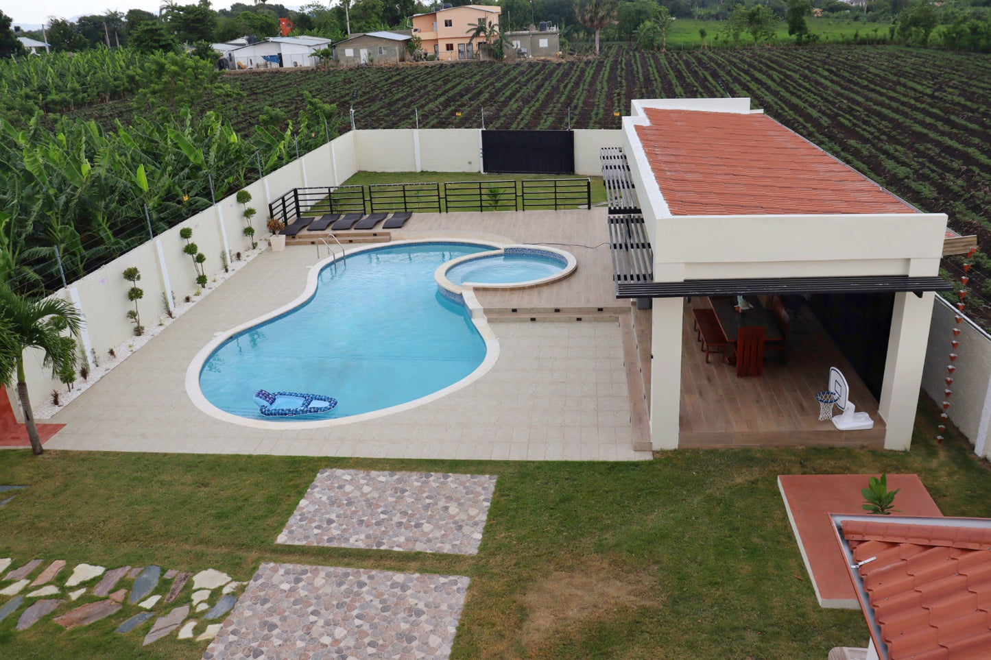 Casa Guanabano